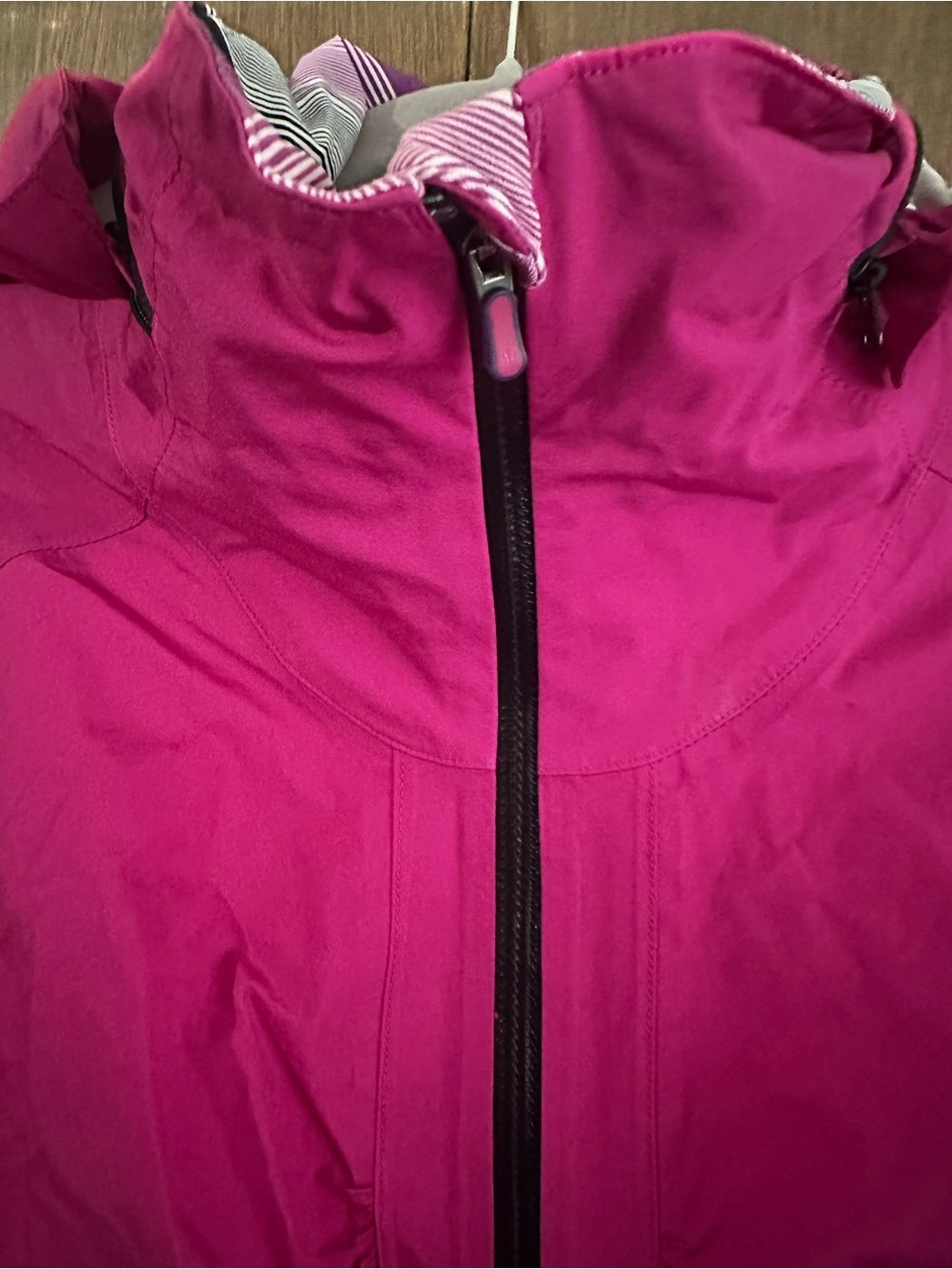 lululemon athletica Women’s Lightweight Fuchsia Pink Hooded Full Zip Jacket 12 - Picture 6 of 16